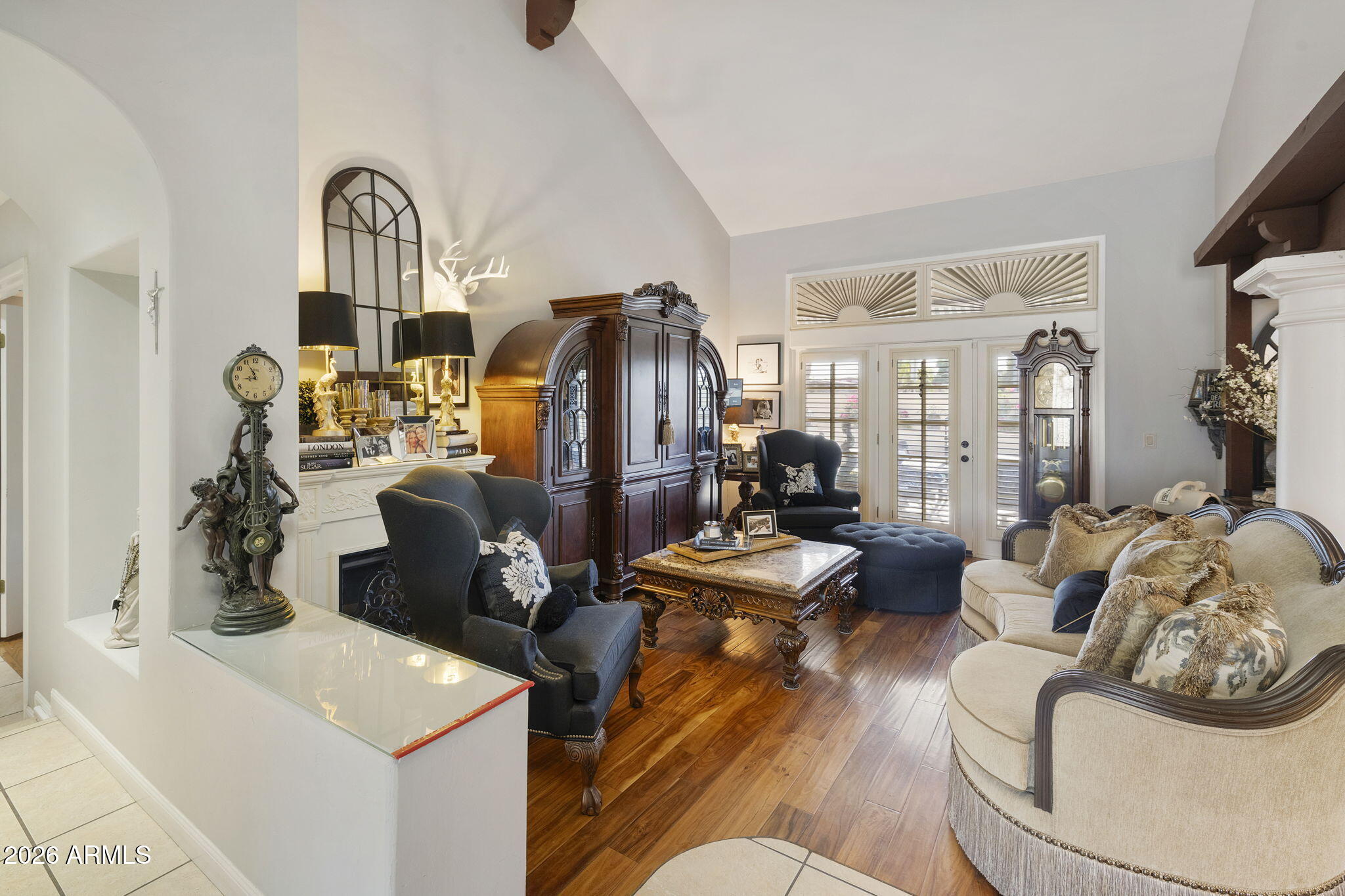 RANCHO DE ARBOLEDA - Residential