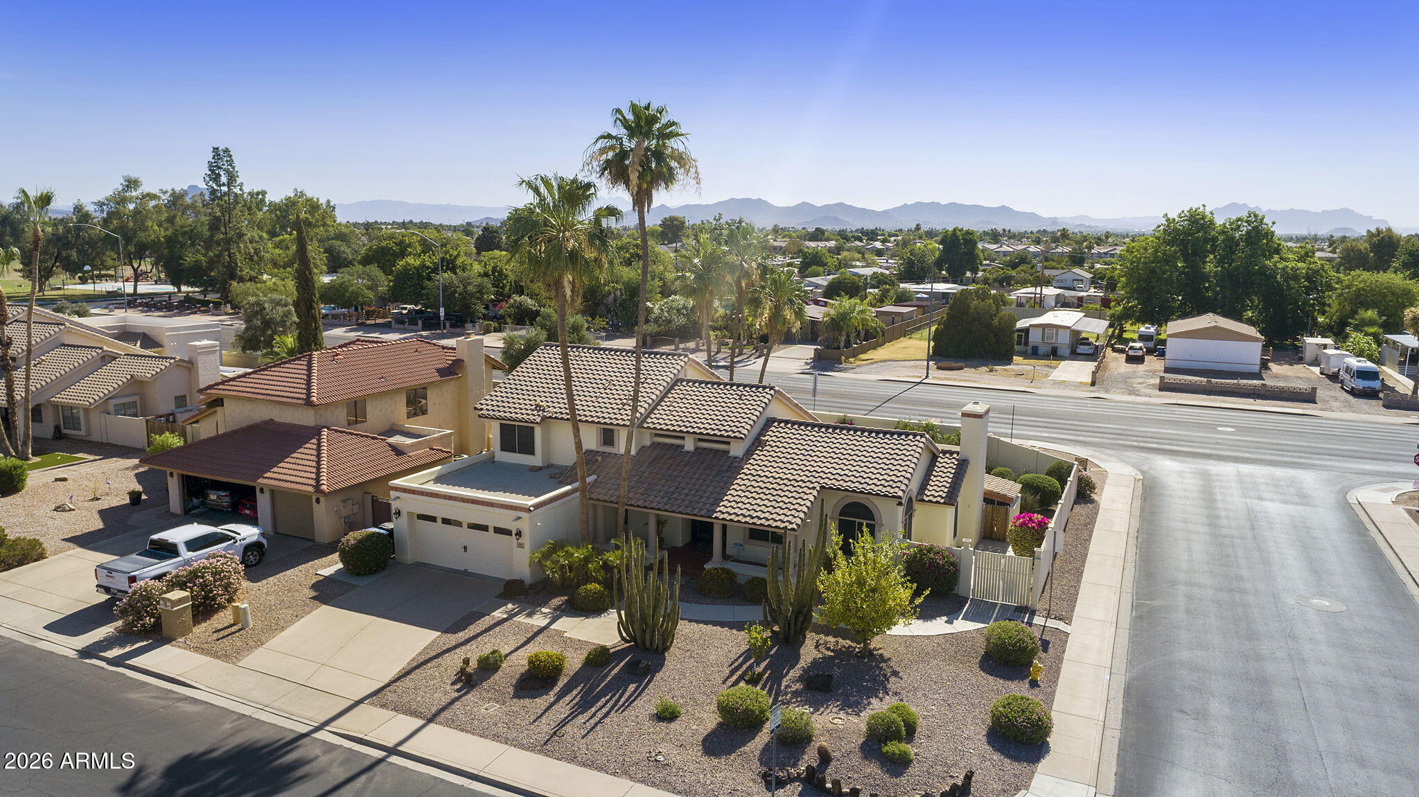 RANCHO DE ARBOLEDA - Residential