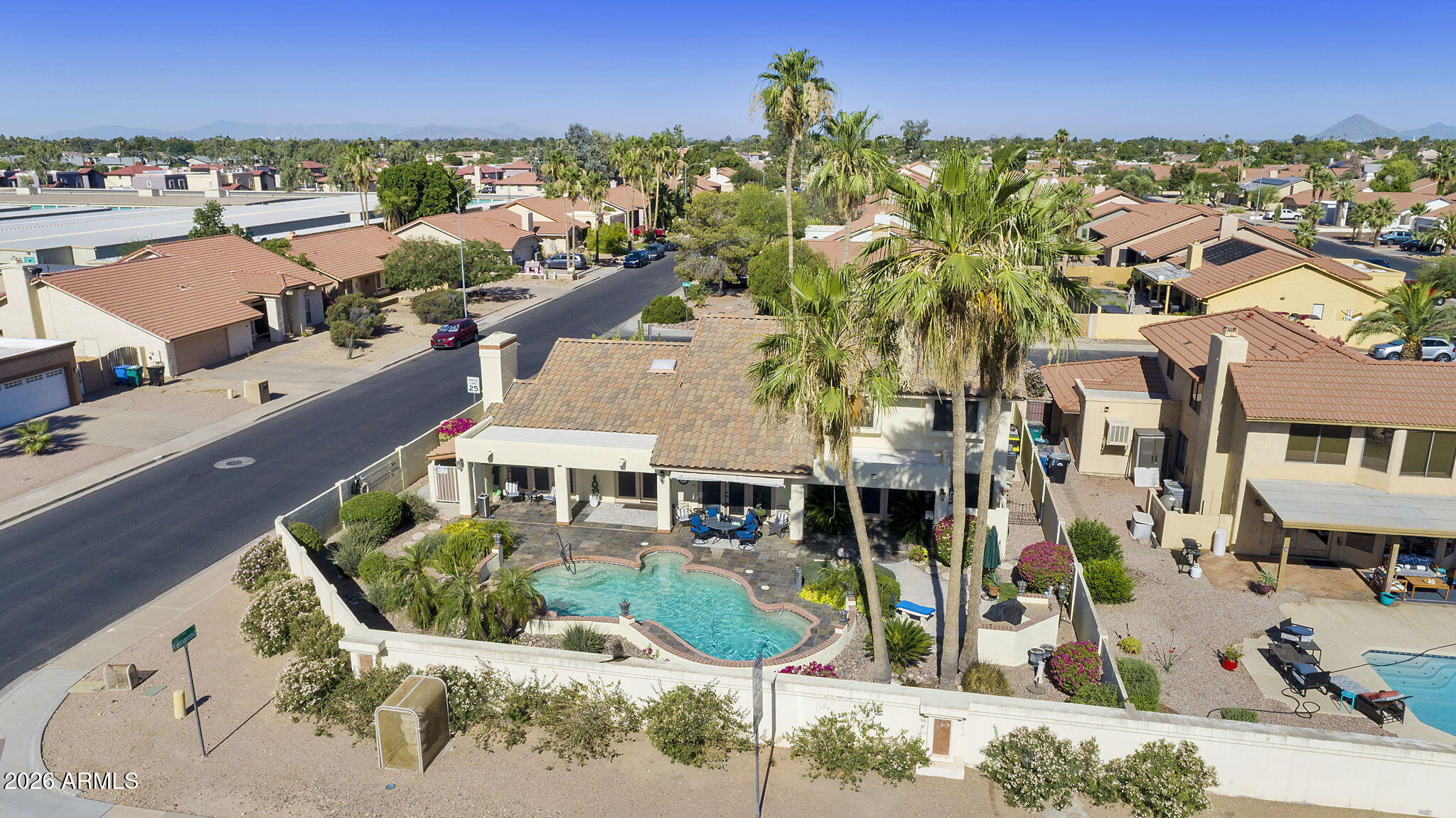 RANCHO DE ARBOLEDA - Residential