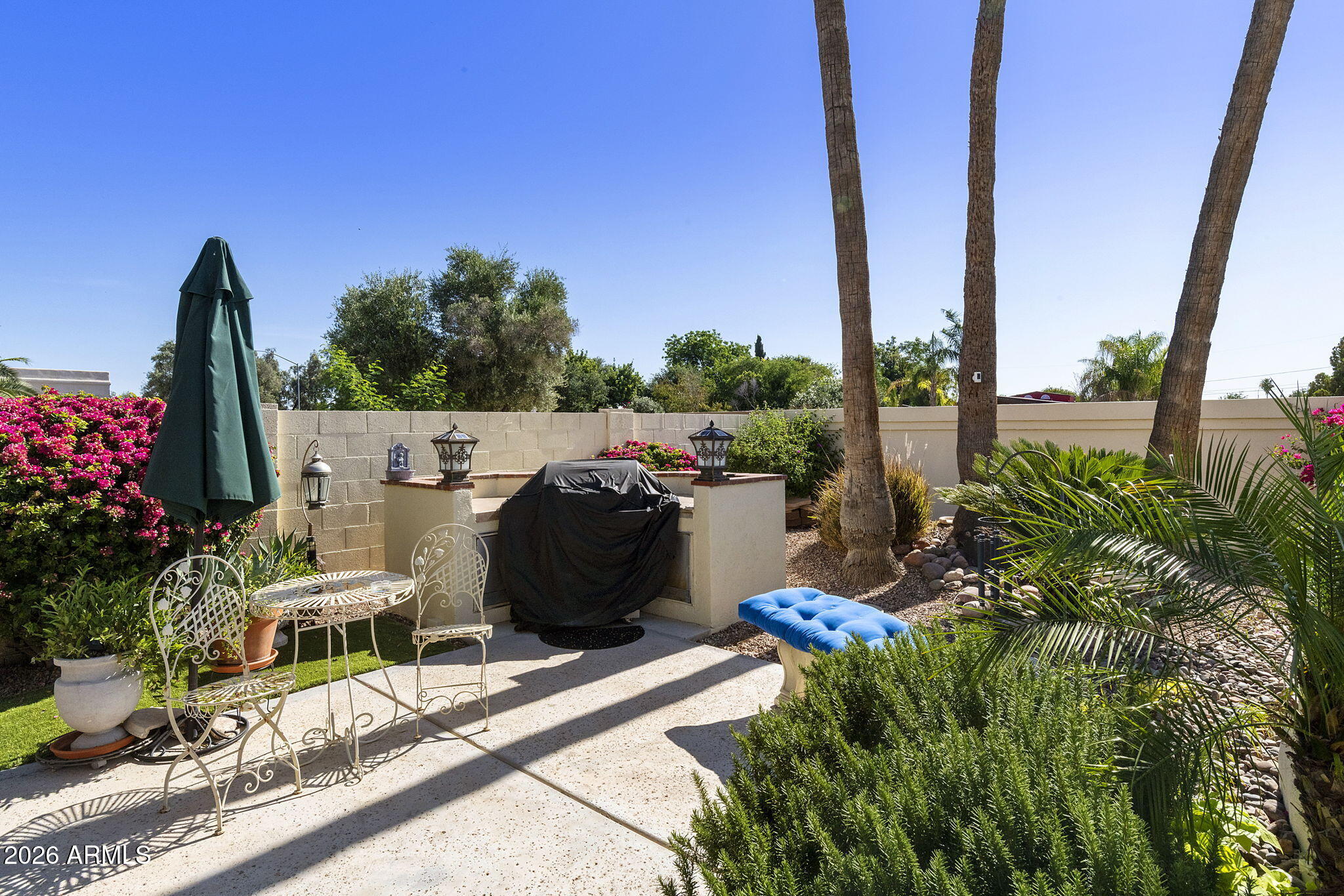 RANCHO DE ARBOLEDA - Residential