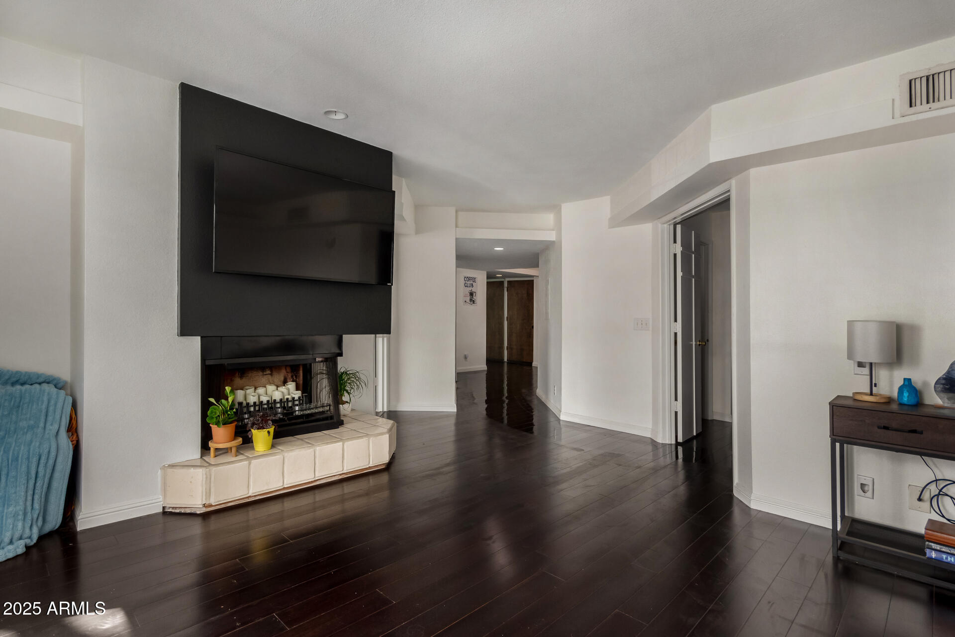 5035 N 10TH Place 204