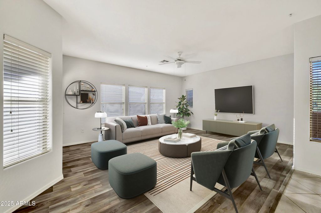 Photo of 19700 N 76th Street #2072, Scottsdale, AZ 85255 (MLS # 6928325)