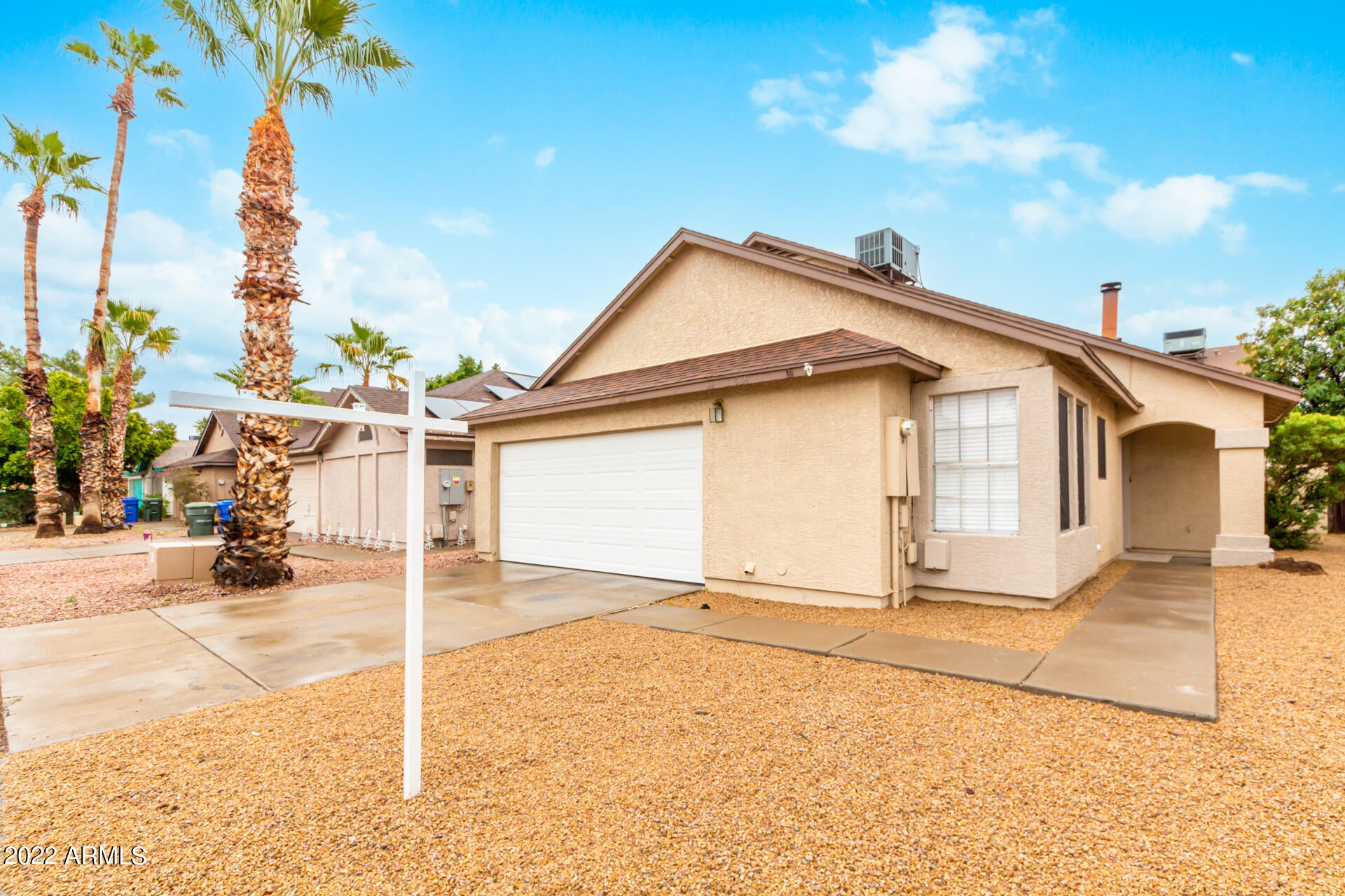 509 E Rimrock Drive