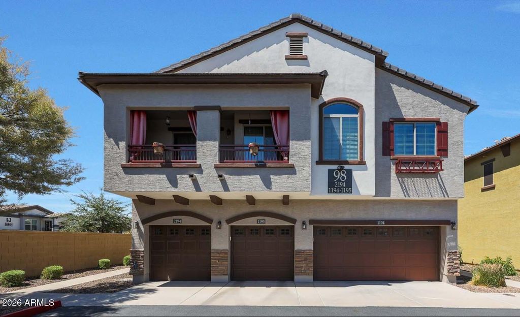 Photo of 2725 E Mine Creek Road #2194, Phoenix, AZ 85024 (MLS # 7024180)