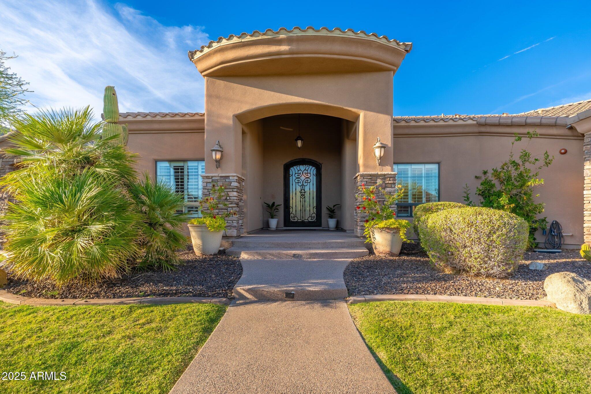 3042 W WINDSONG Drive