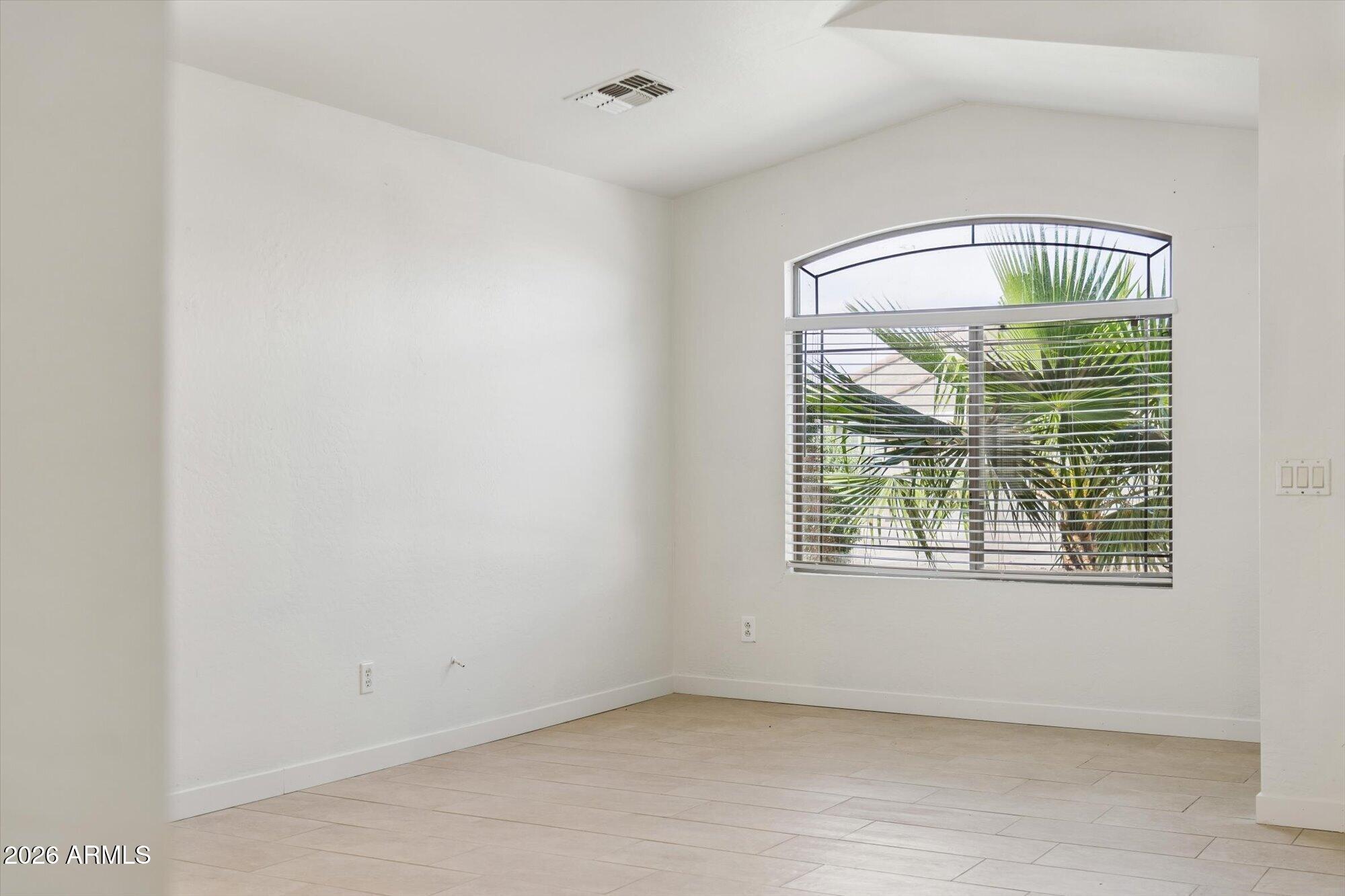 24021 W HIDALGO Avenue