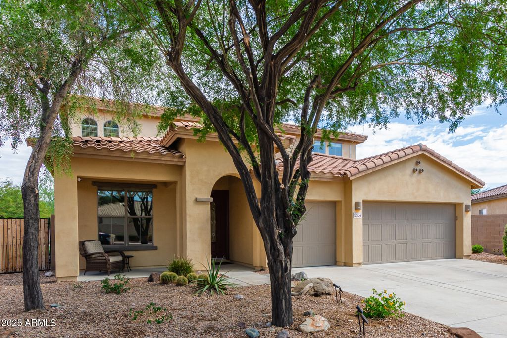 Photo of 12538 W Chucks Avenue, Peoria, AZ 85383 (MLS # 6931280)