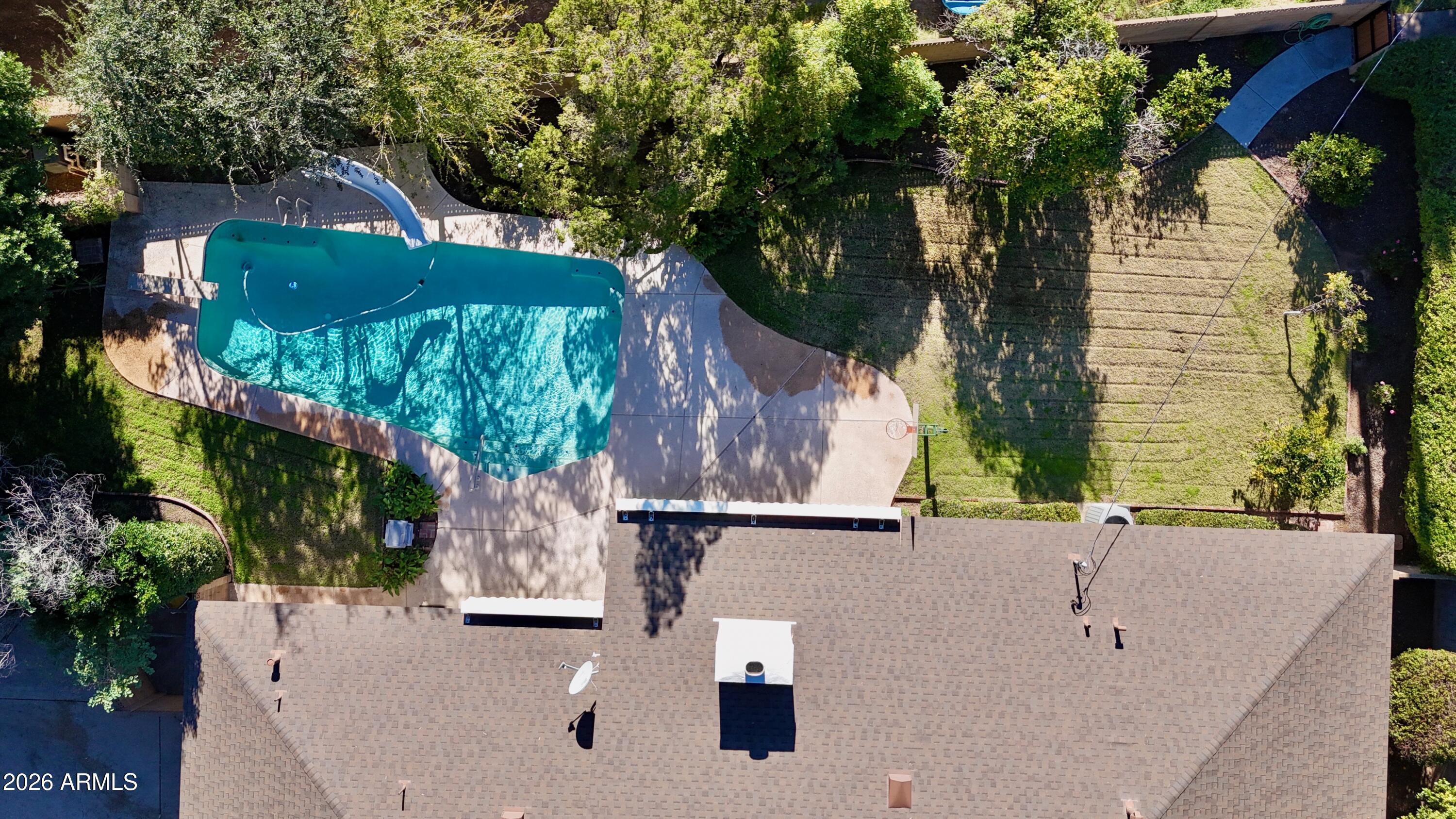 4851 E CALLE TUBERIA --