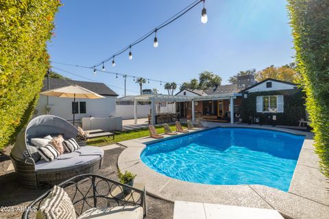 332 W CAMBRIDGE Avenue Phoenix AZ 85003