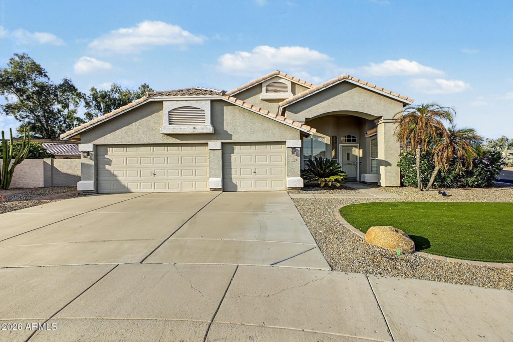 Photo of 19942 N 78th Lane, Glendale, AZ 85308 (MLS # 7091503)