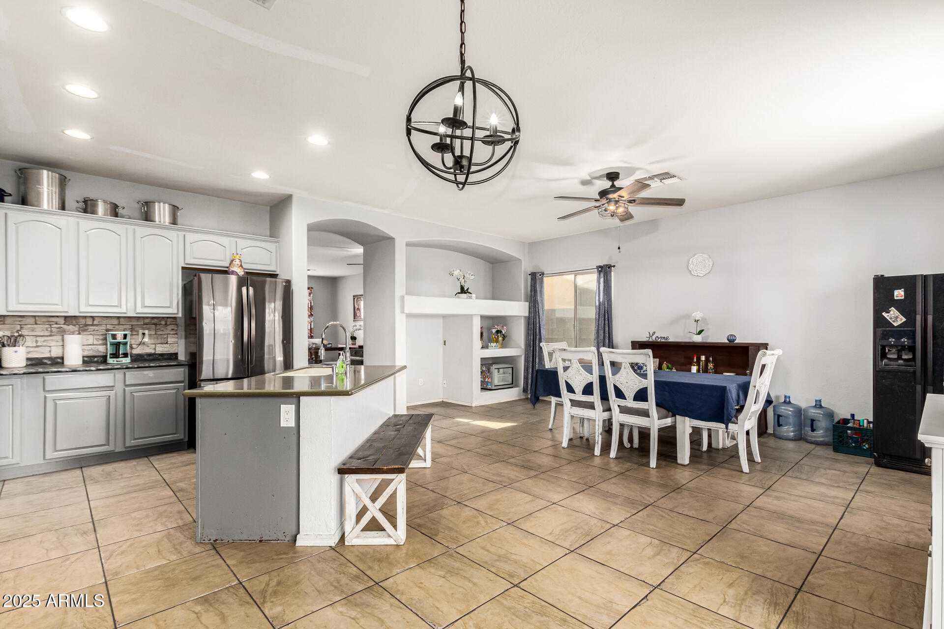 7037 W SOPHIE Lane