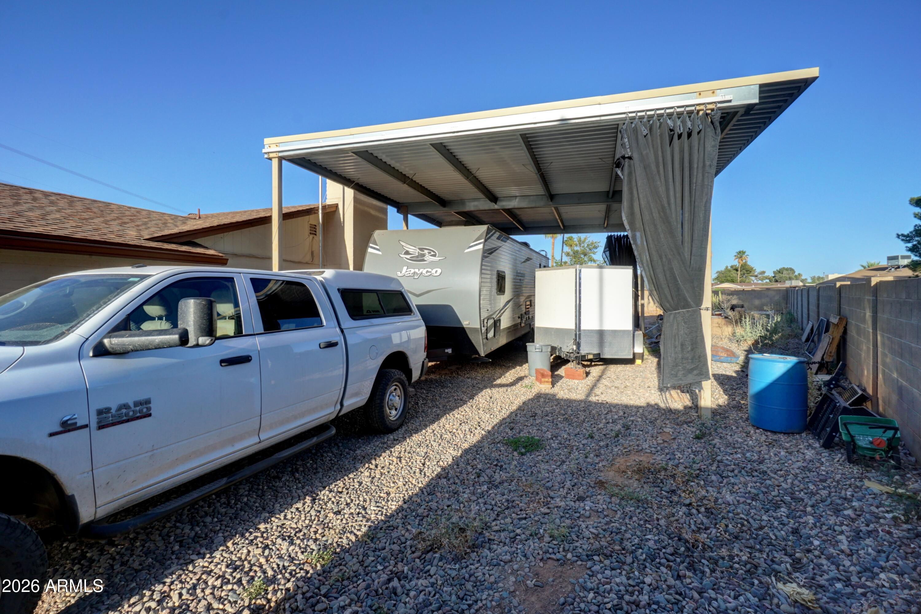 2803 W ROSEWOOD Drive