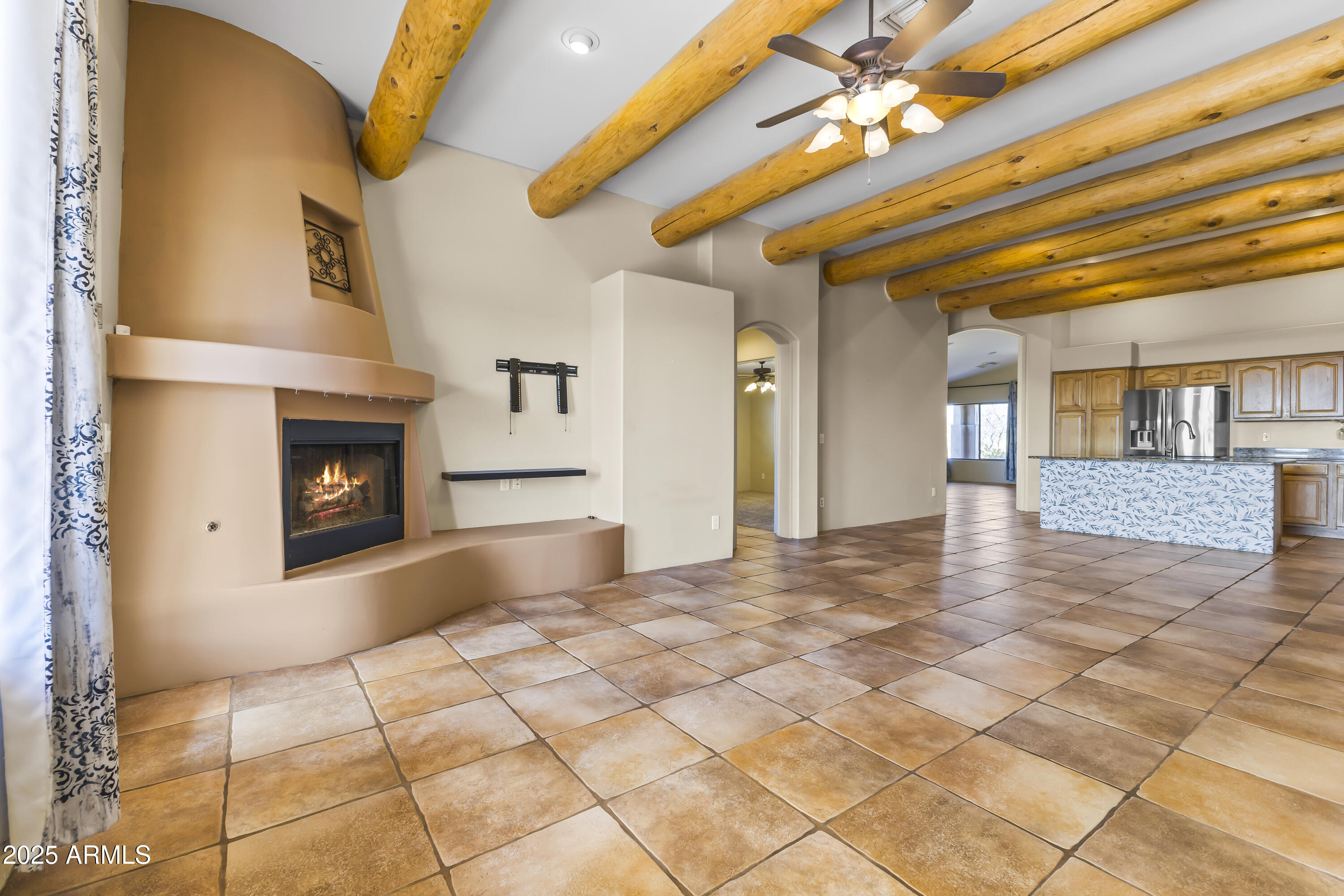 509 E Seco Place