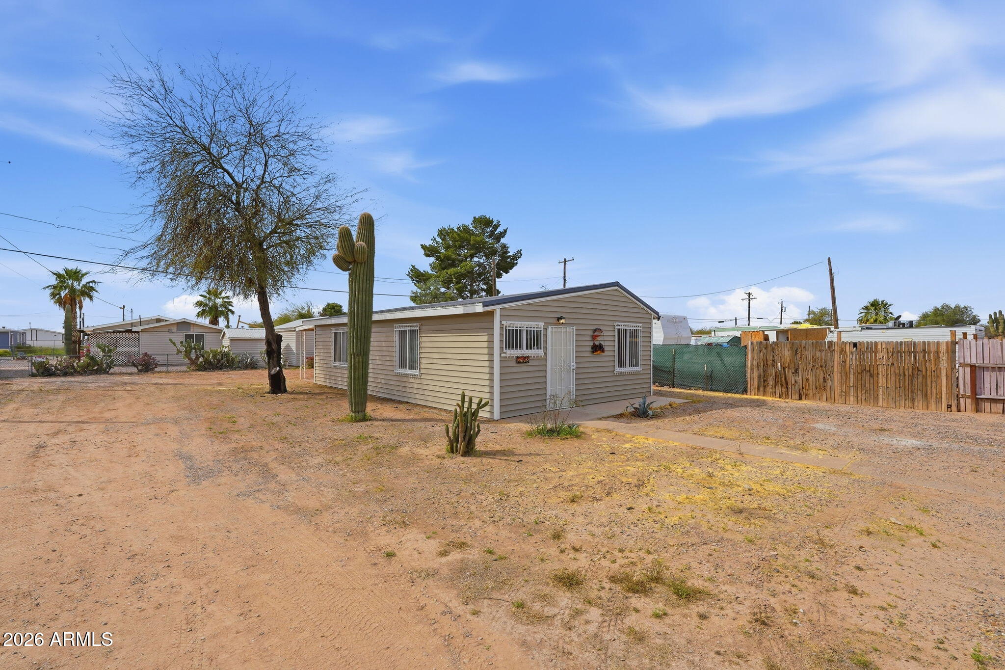 2883 E PICACHO Drive