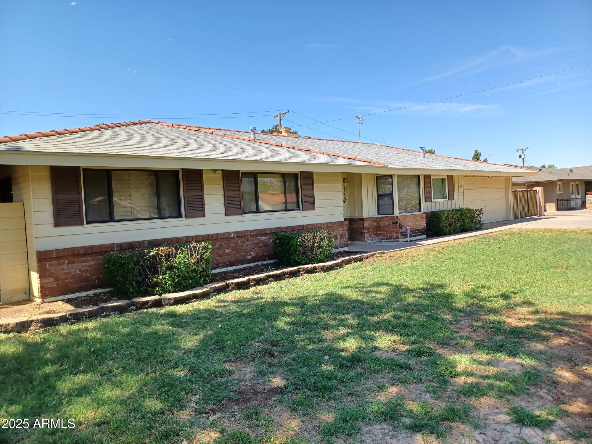 4909 E OSBORN Road
