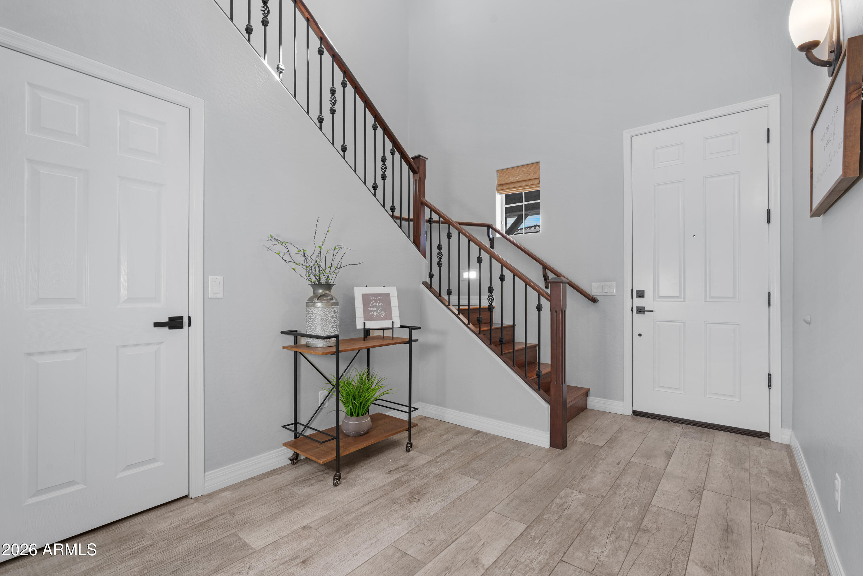 5066 S MOCCASIN Trail