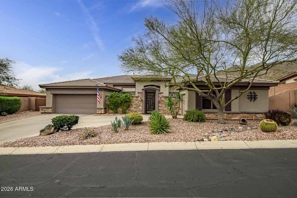 Photo of 42416 N Crosswater Way, Anthem, AZ 85086 (MLS # 6984176)