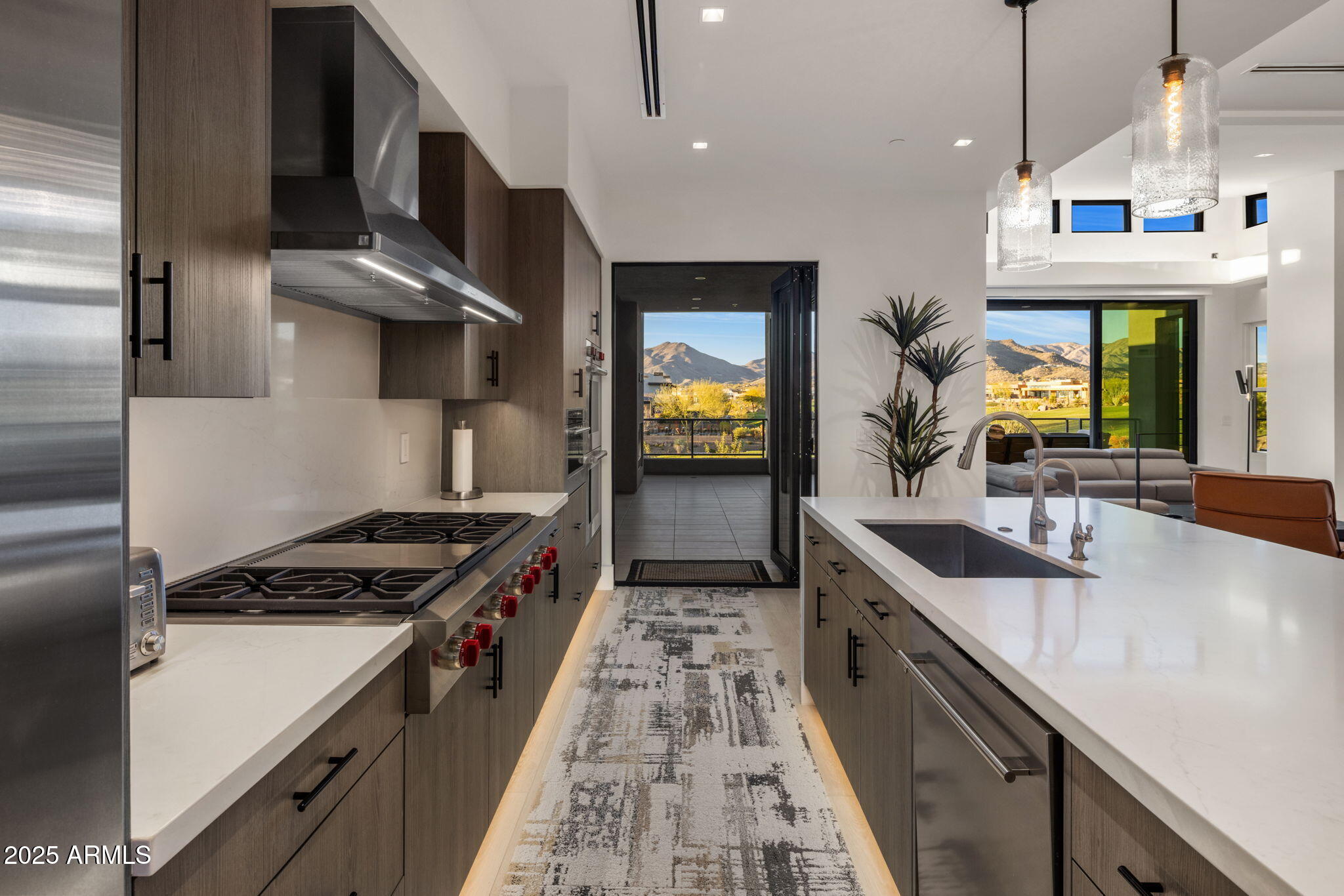 37200 N CAVE CREEK Road 2108