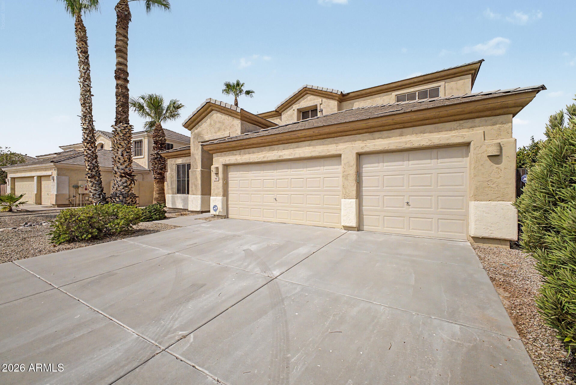 530 N MAMMOTH Way