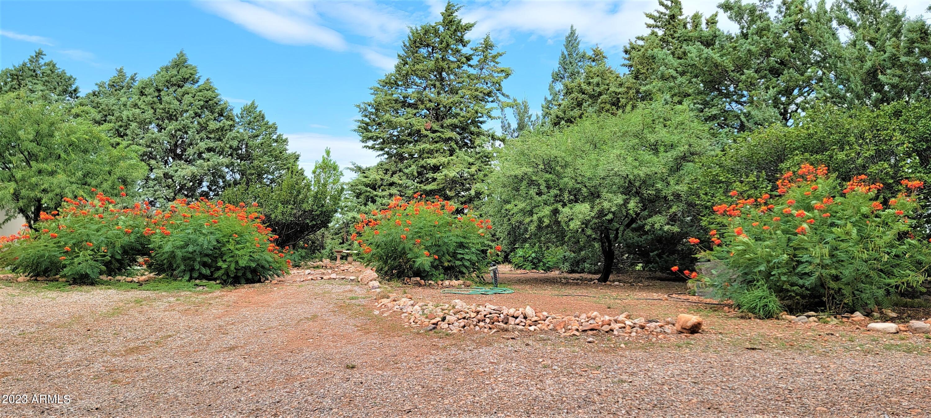 HIGH KNOLL RANCHES - Residential