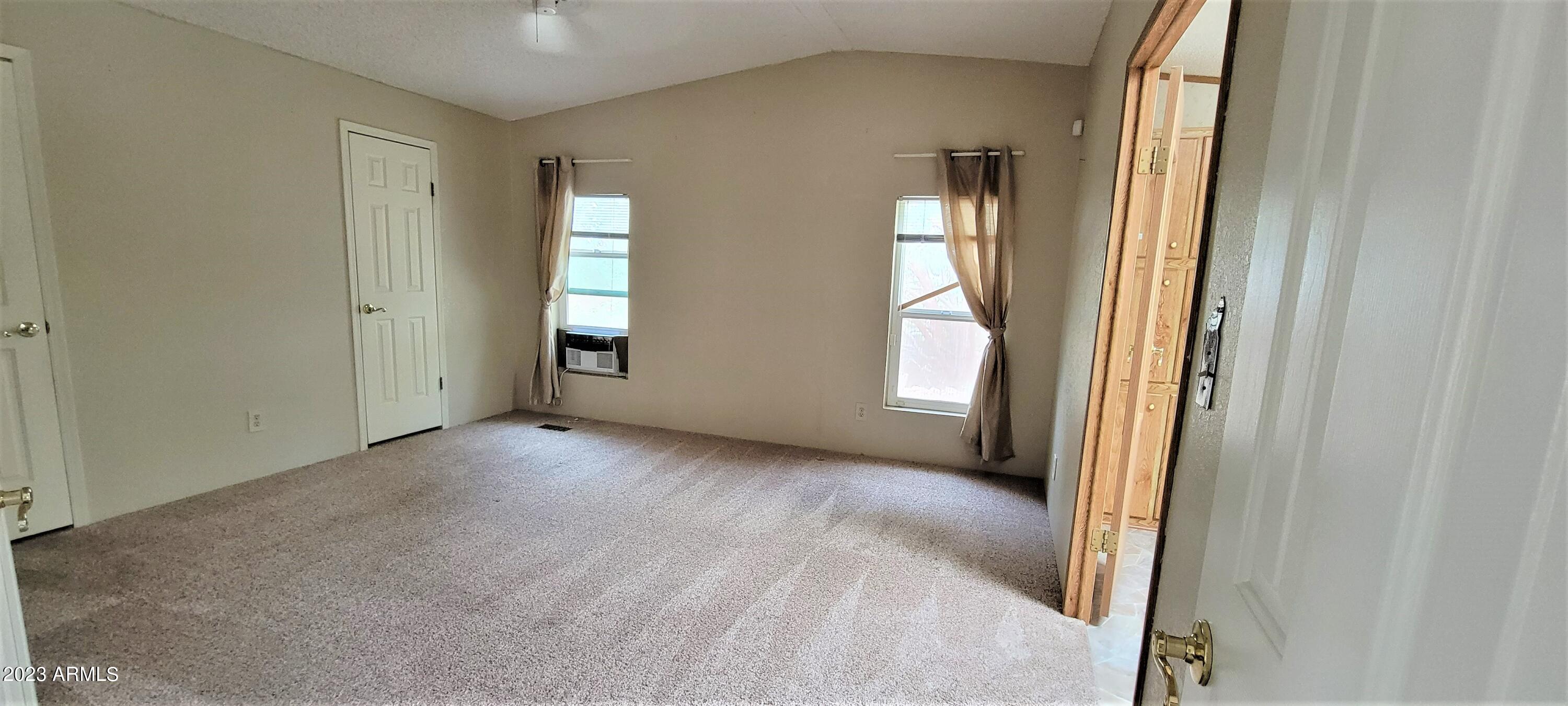 HIGH KNOLL RANCHES - Residential