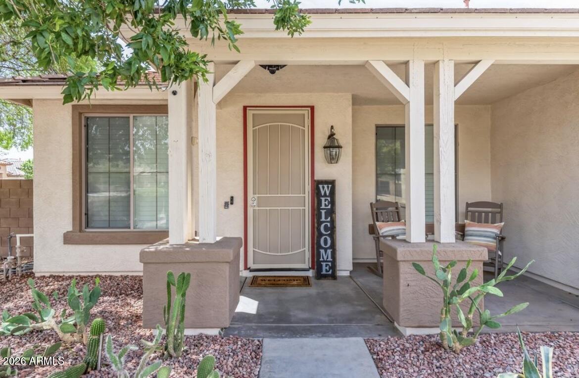 16523 W SHERMAN Street