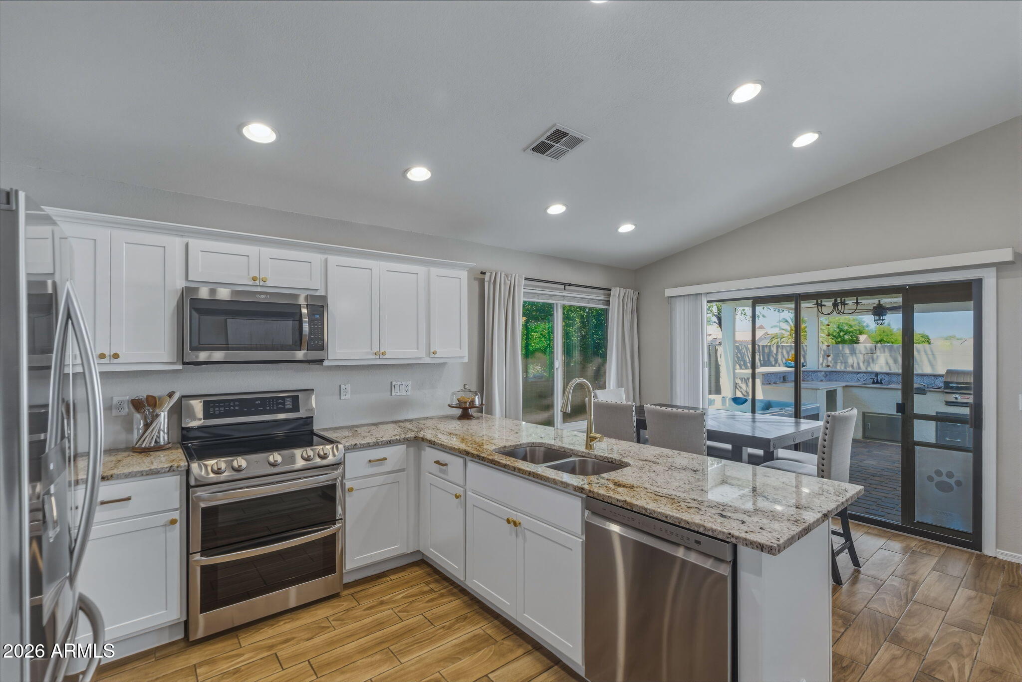 9242 W SAINT JOHN Road