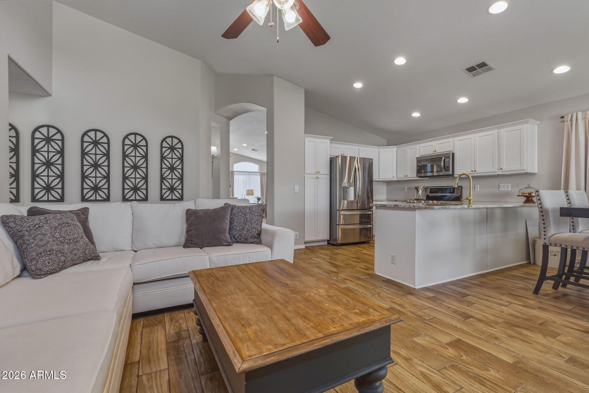 9242 W SAINT JOHN Road