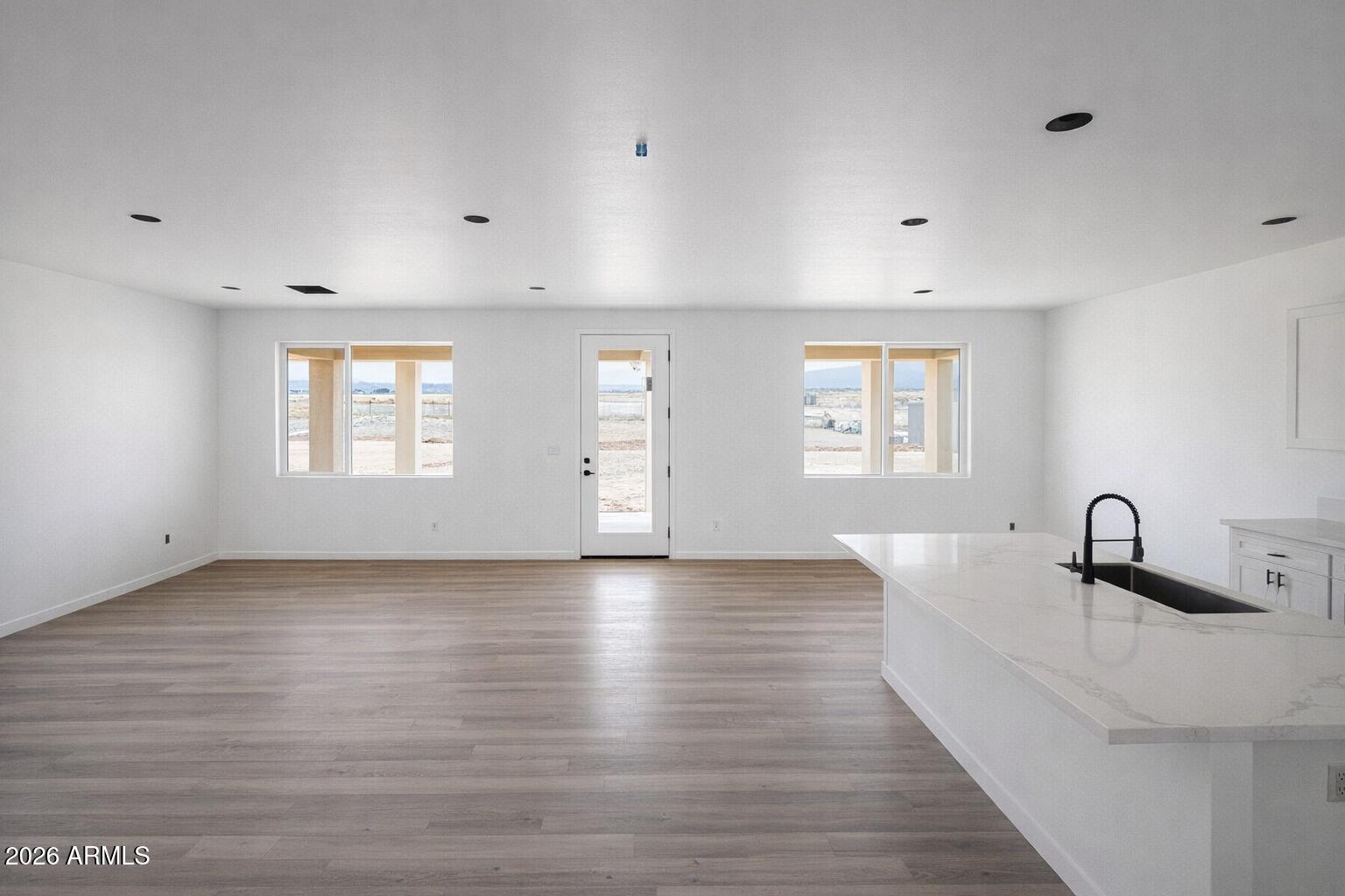 15 GOOD HOPE BAY --