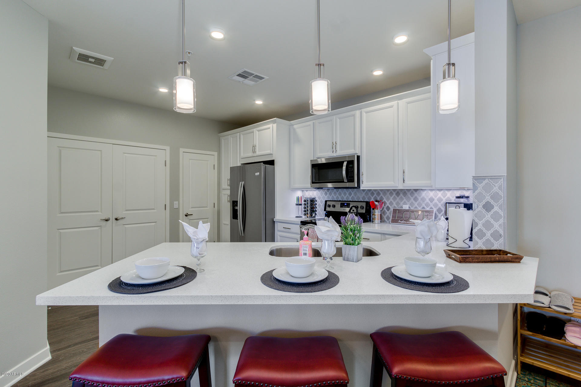 2511 W QUEEN CREEK Road 160