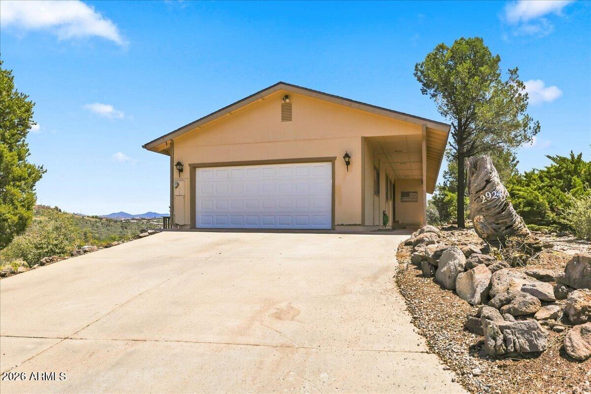 2924 Dell View Lane