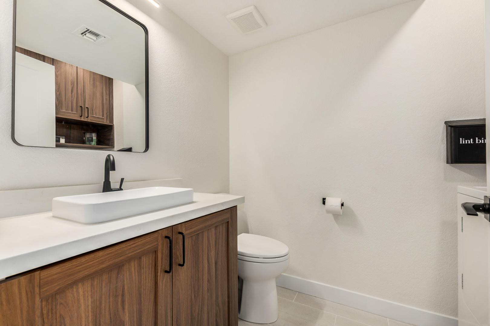 222 W Brown Road 104