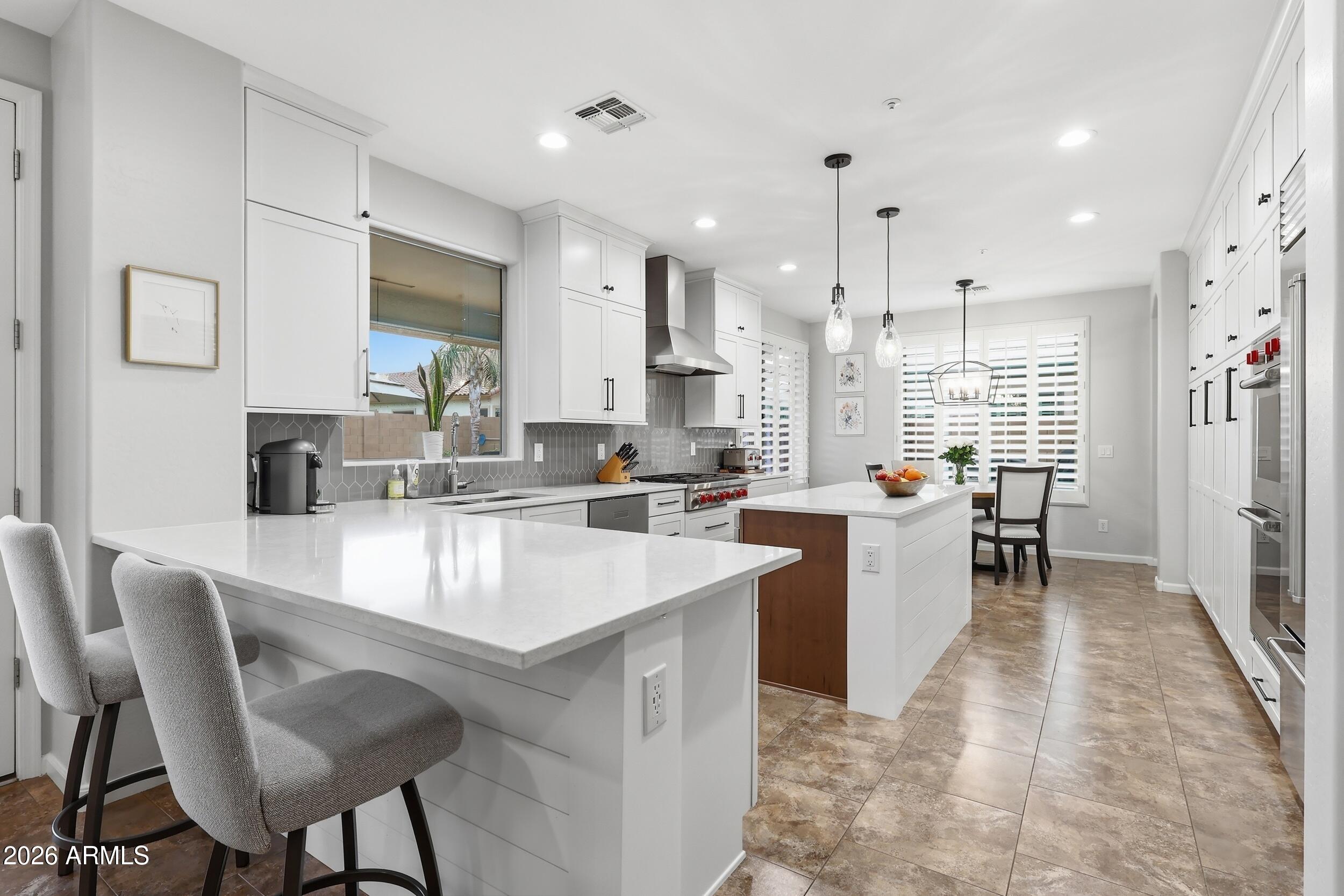 3391 E ISAIAH Avenue