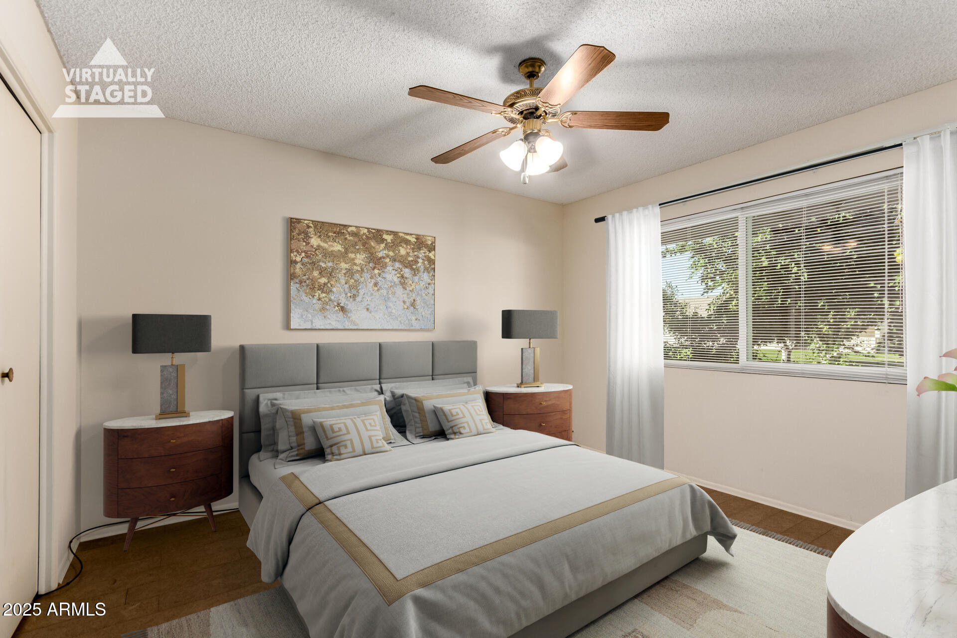 10754 W CINNEBAR Avenue