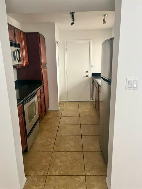 10055 E Mountain View Lake Drive 1031