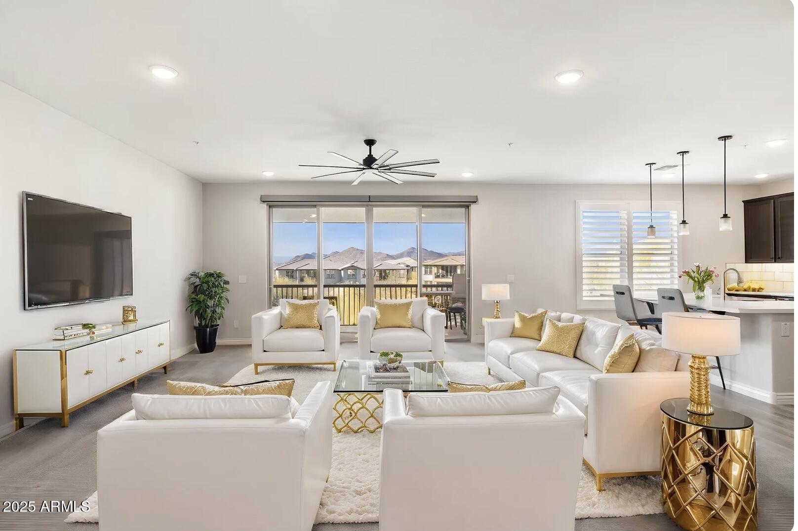 5100 E RANCHO PALOMA Drive 2061