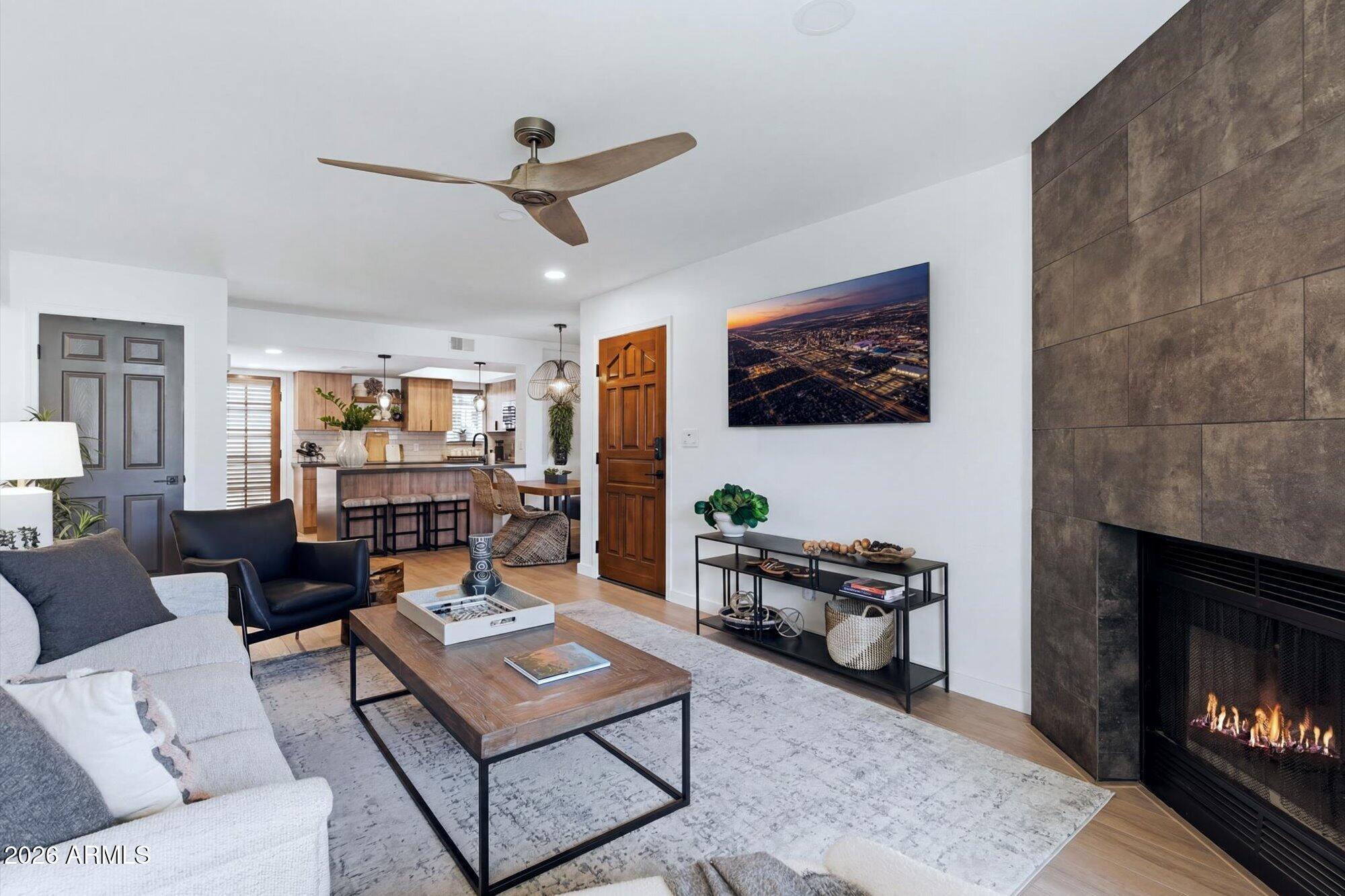 LA CONTESSA SECOND AMD - Residential