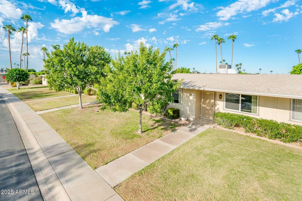 Photo of 13210 N 109th Avenue, Sun City, AZ 85351 (MLS # 6931573)