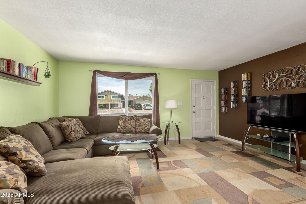 Photo of 1724 E Baker Drive, Tempe, AZ 85282 (MLS # 6914152)