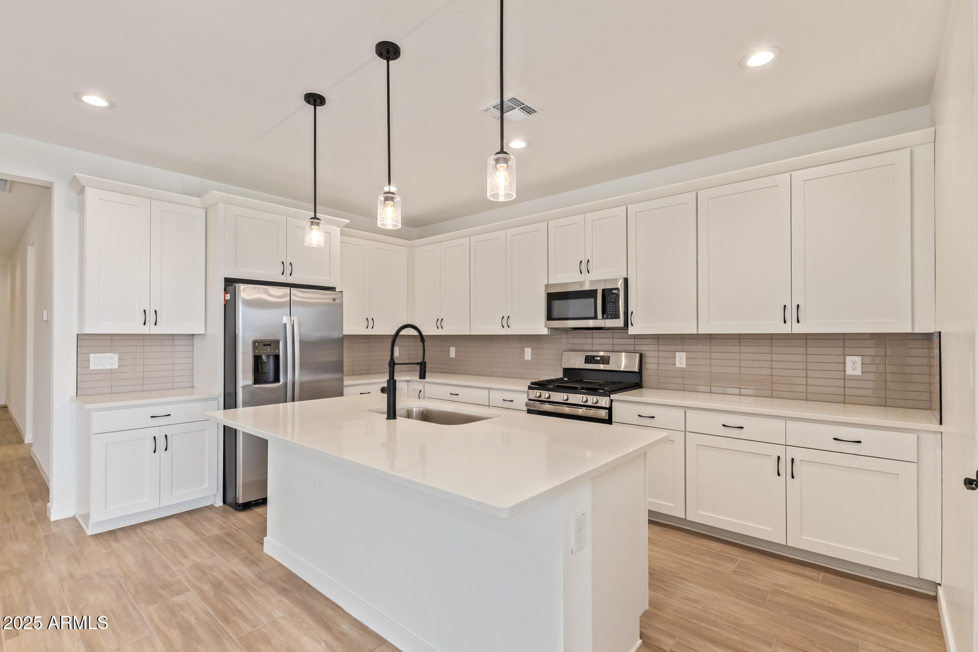 5448 W MANZANITA Drive