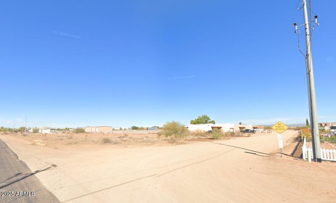 0000 N 225th Avenue -