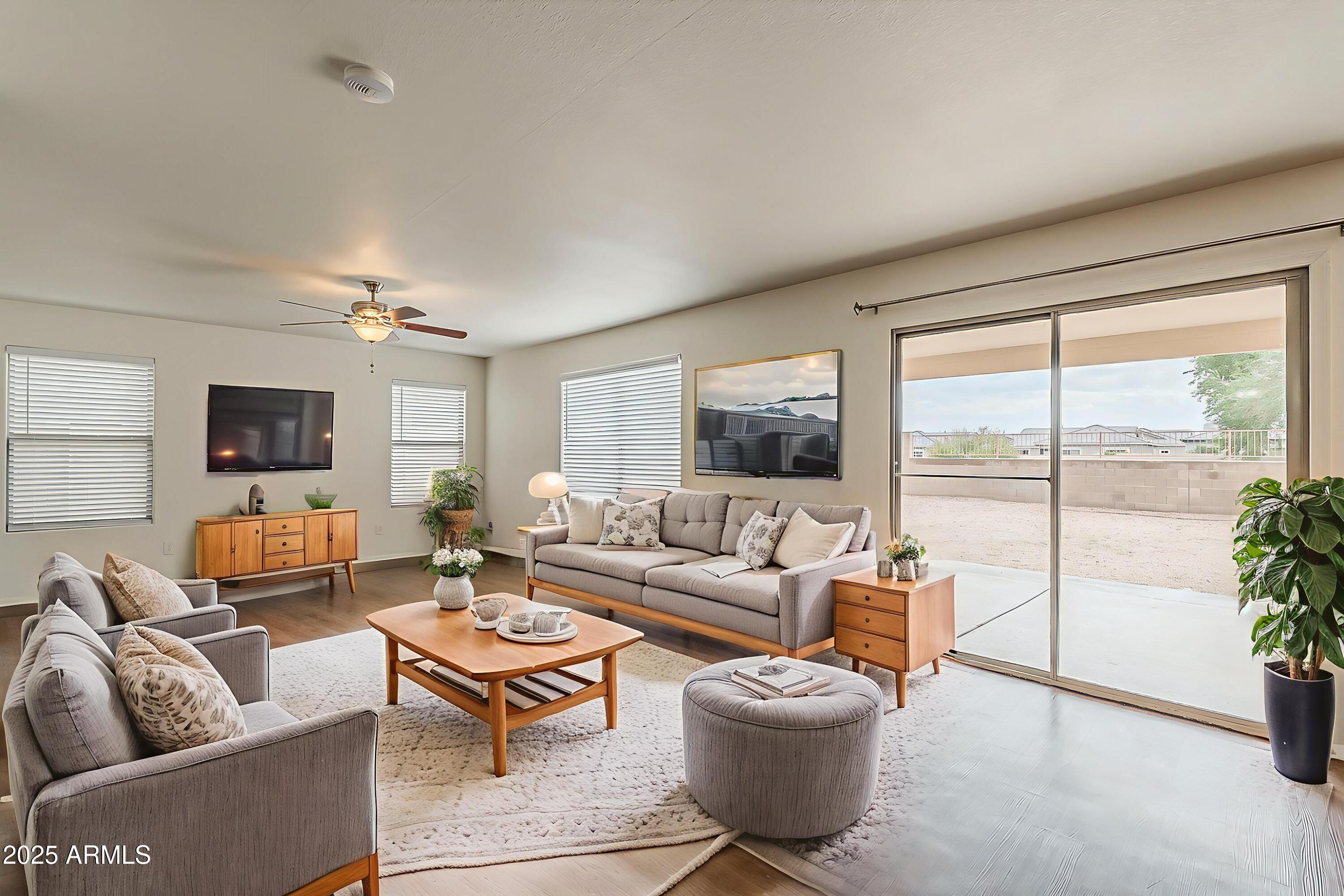 12323 W MEDLOCK Drive