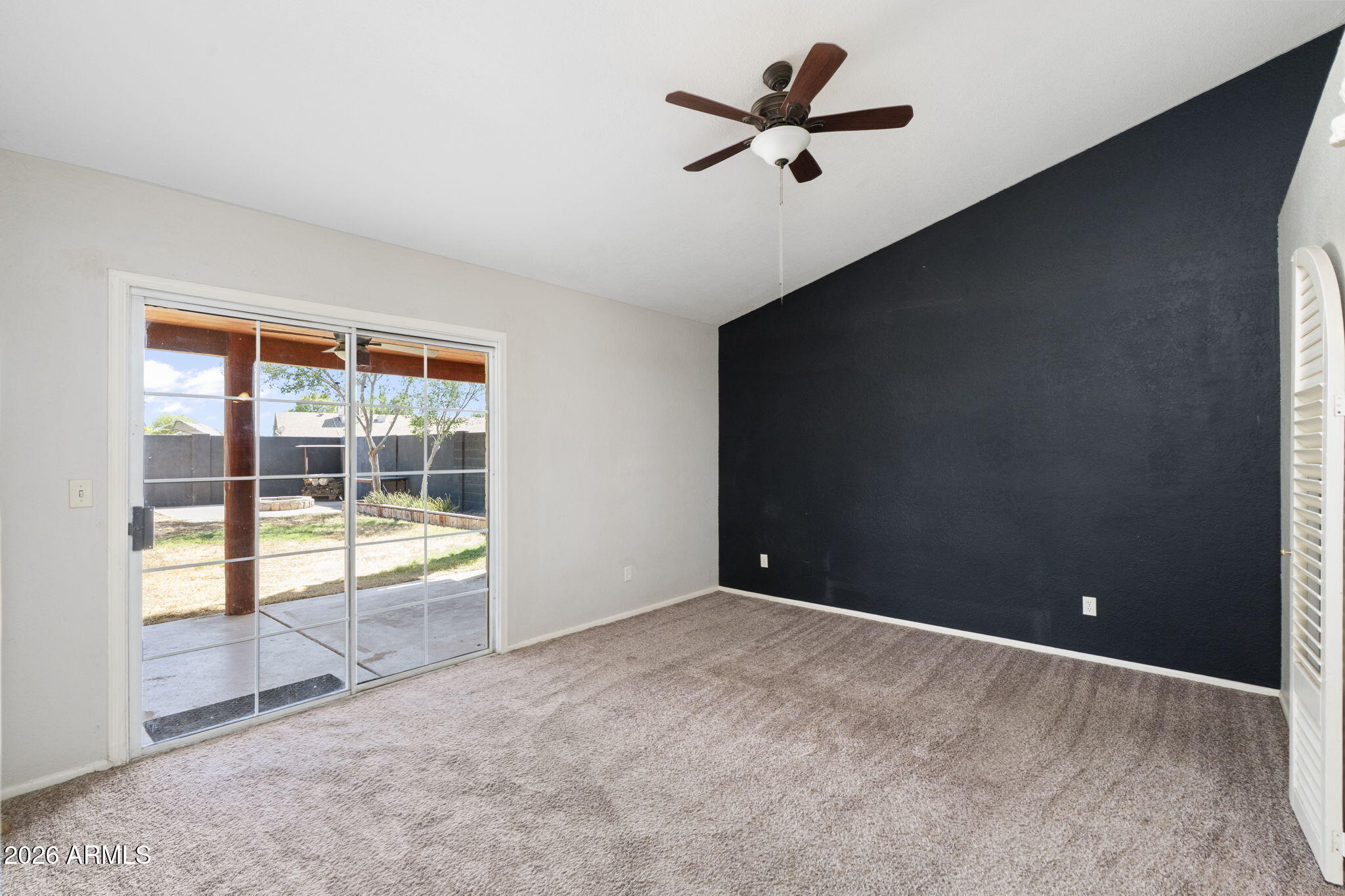 NORTHPOINTE 4 - Residential