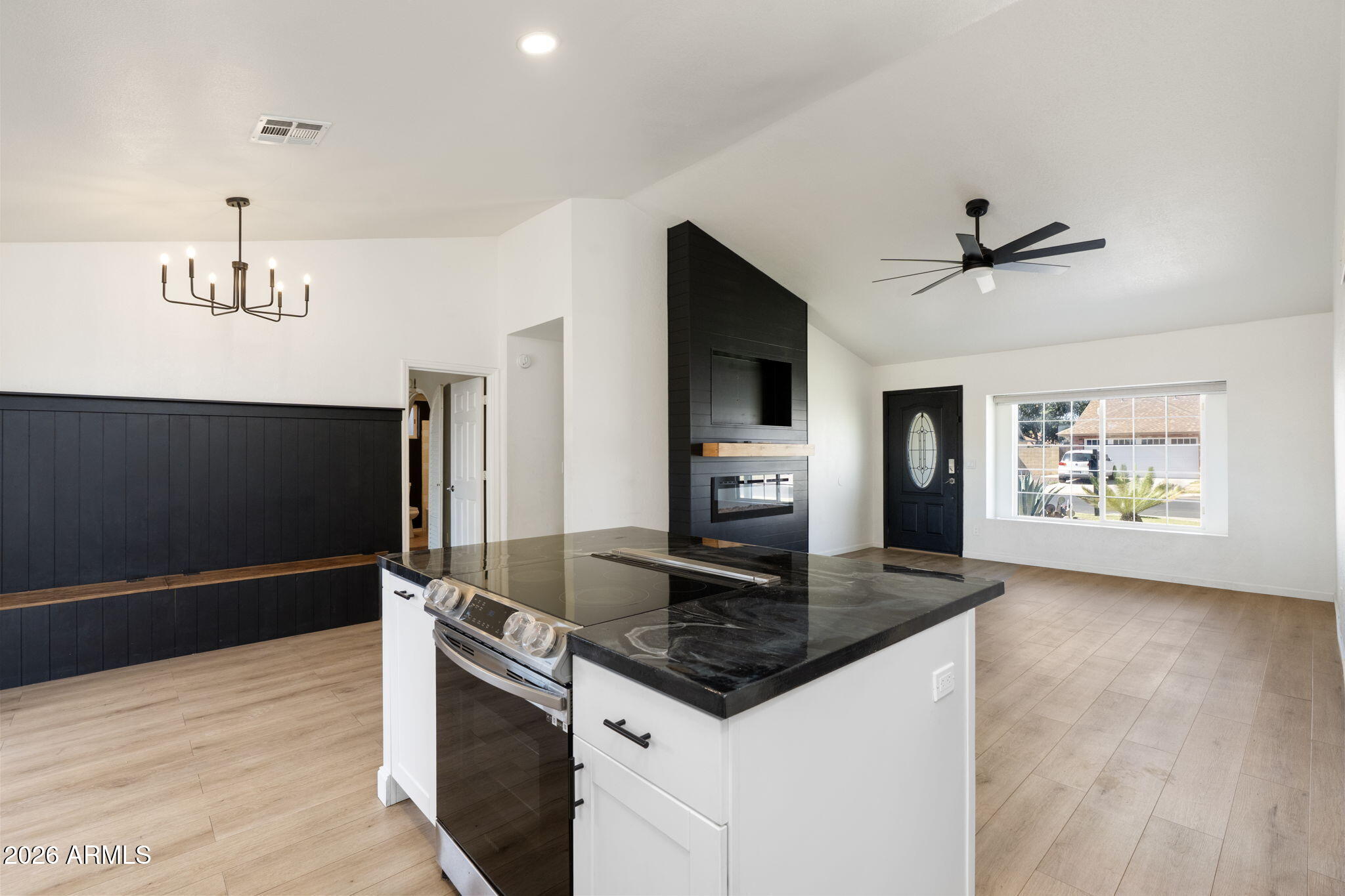 NORTHPOINTE 4 - Residential