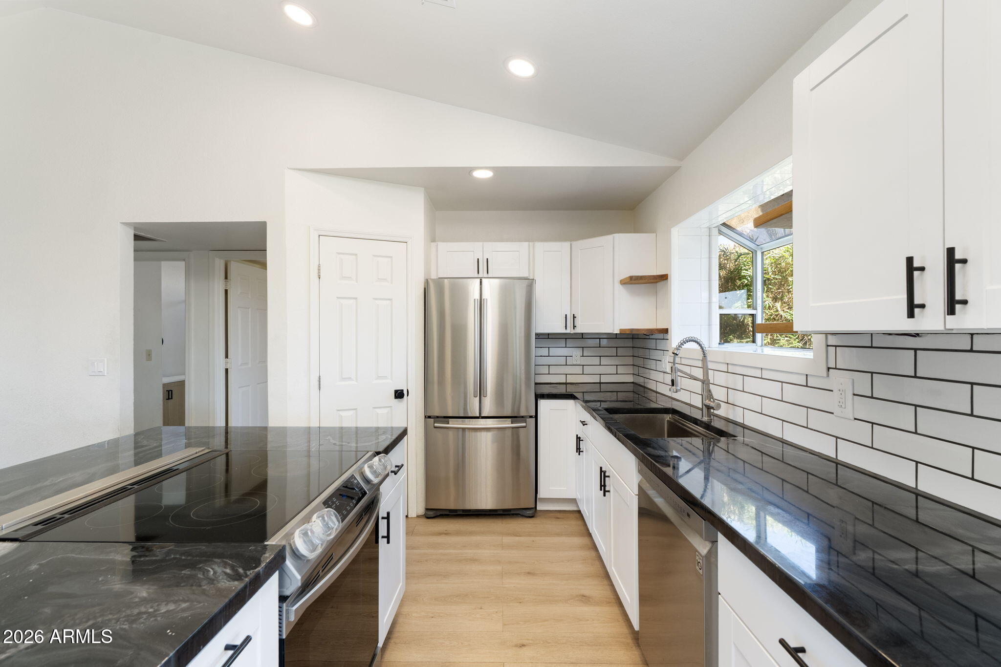 NORTHPOINTE 4 - Residential