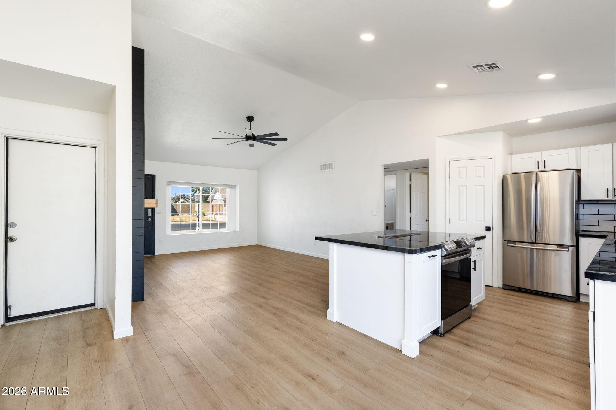 NORTHPOINTE 4 - Residential