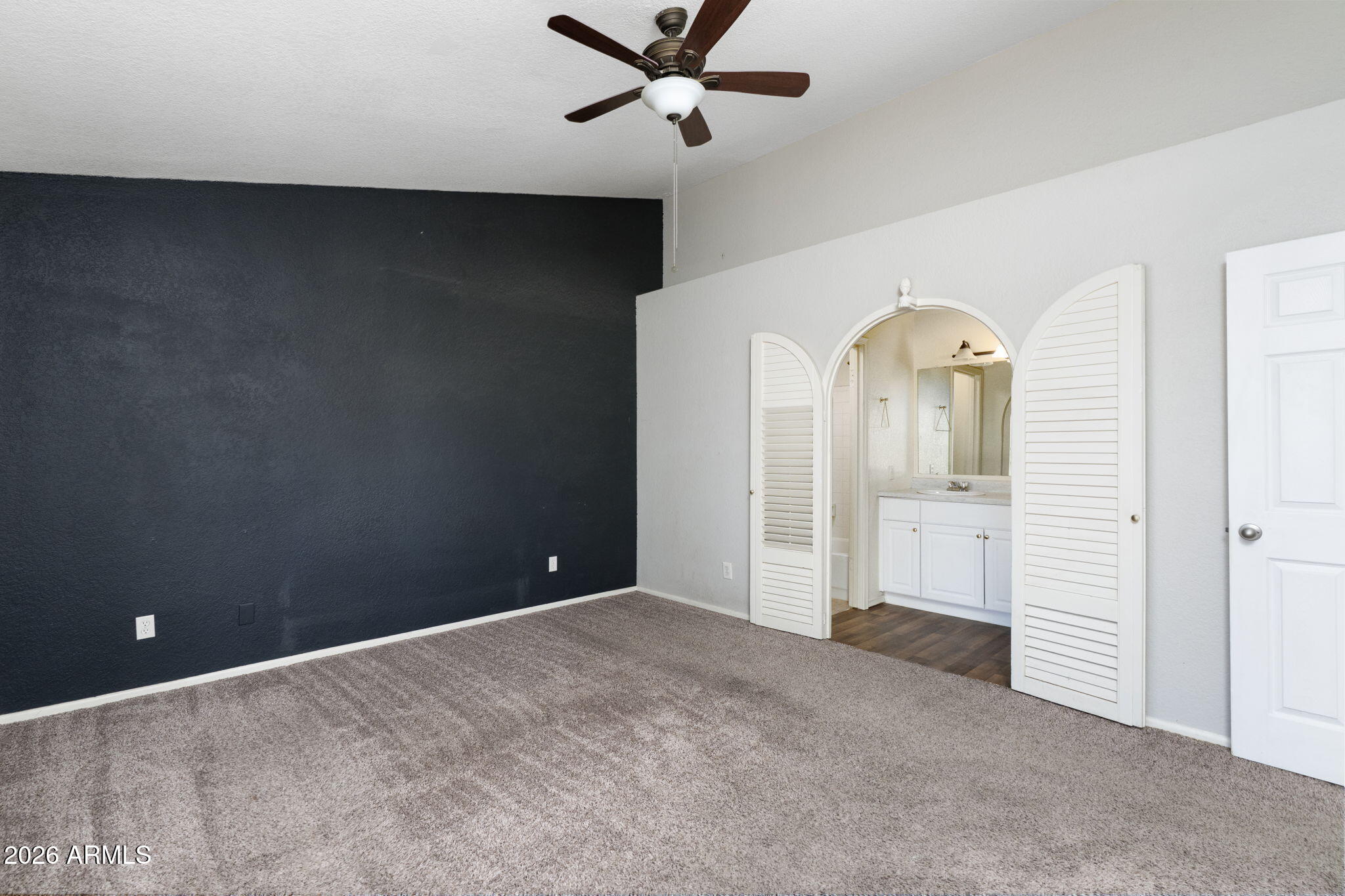 NORTHPOINTE 4 - Residential