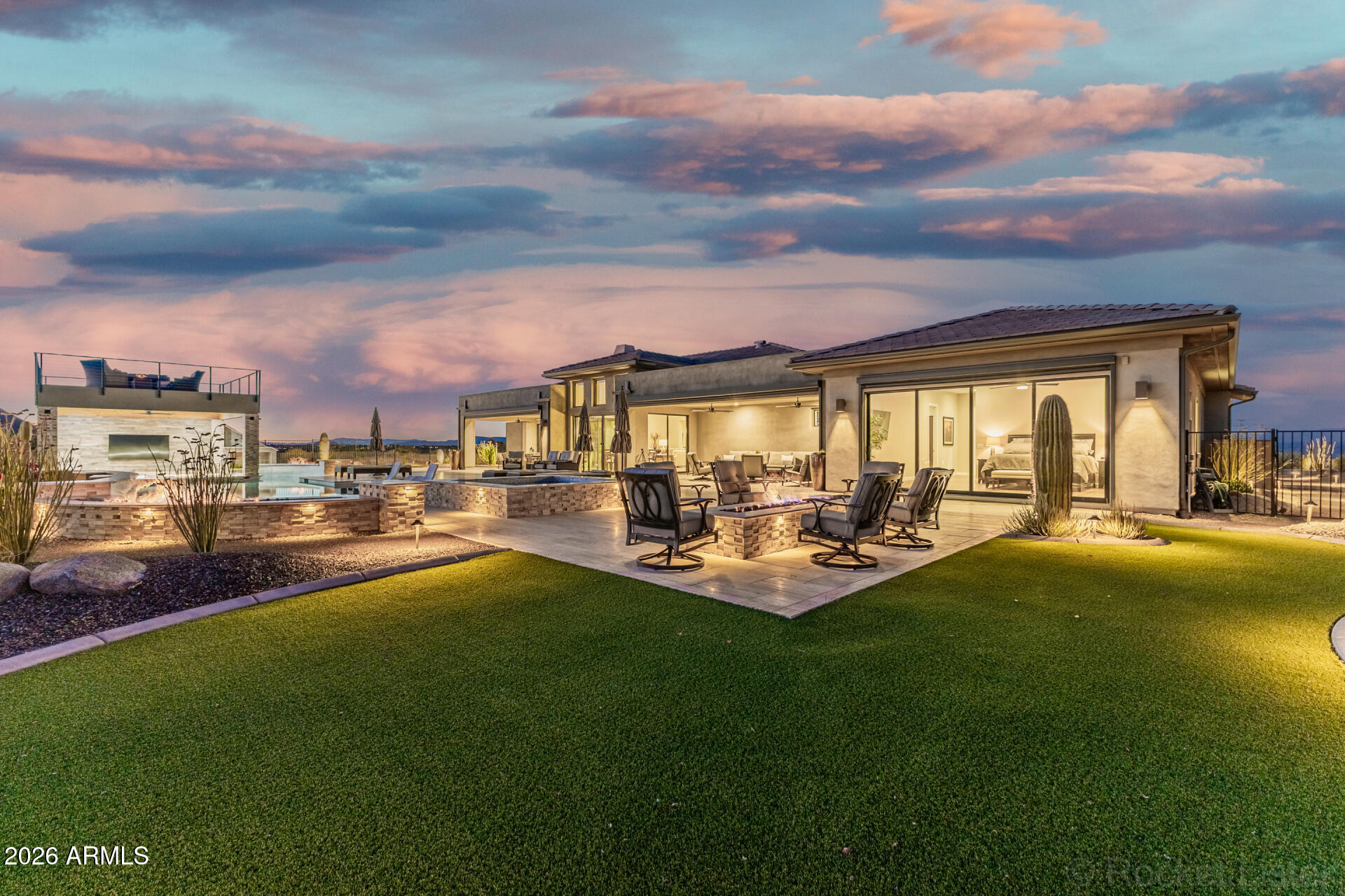 SERENO CANYON PHASE 1 - Residential