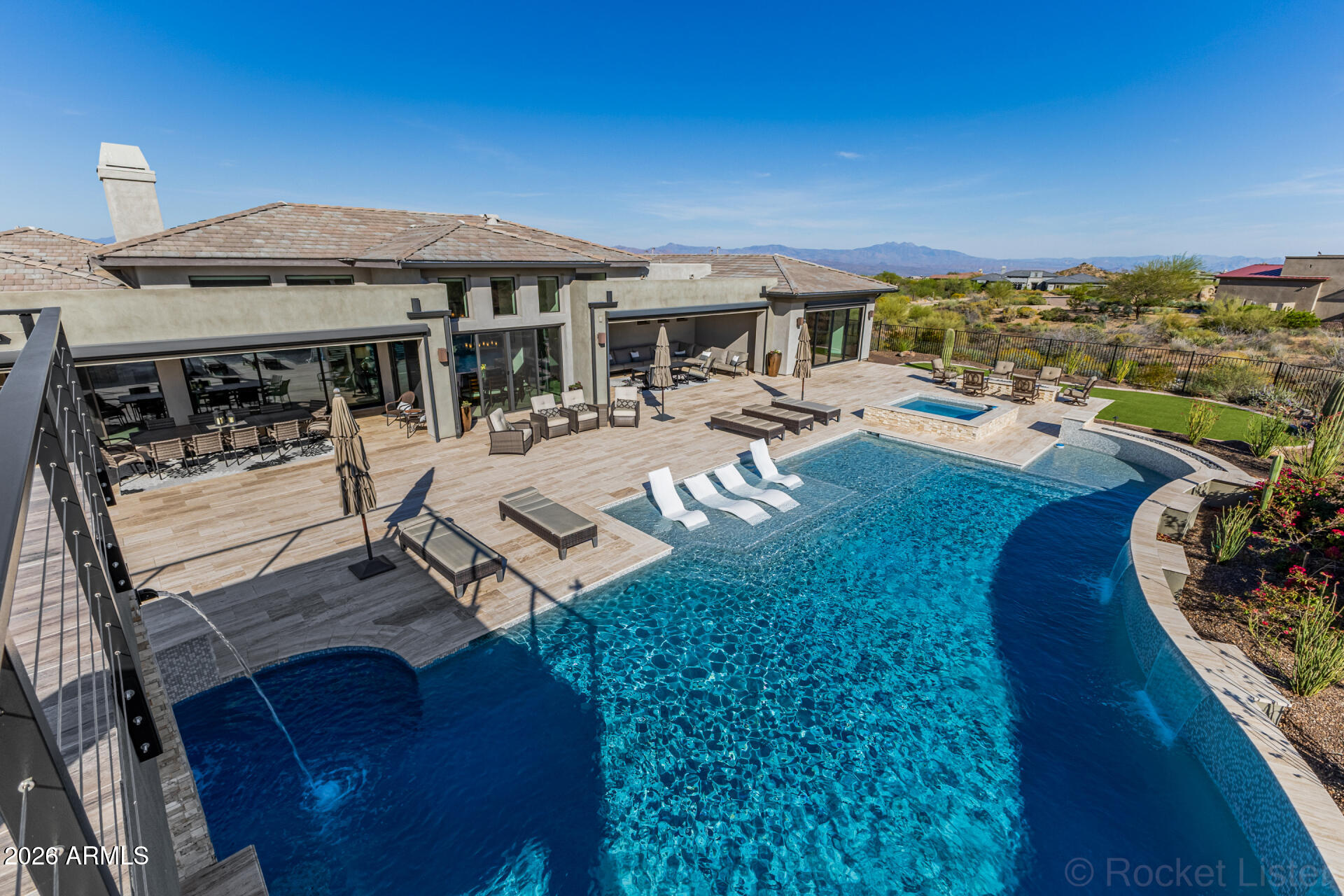 SERENO CANYON PHASE 1 - Residential