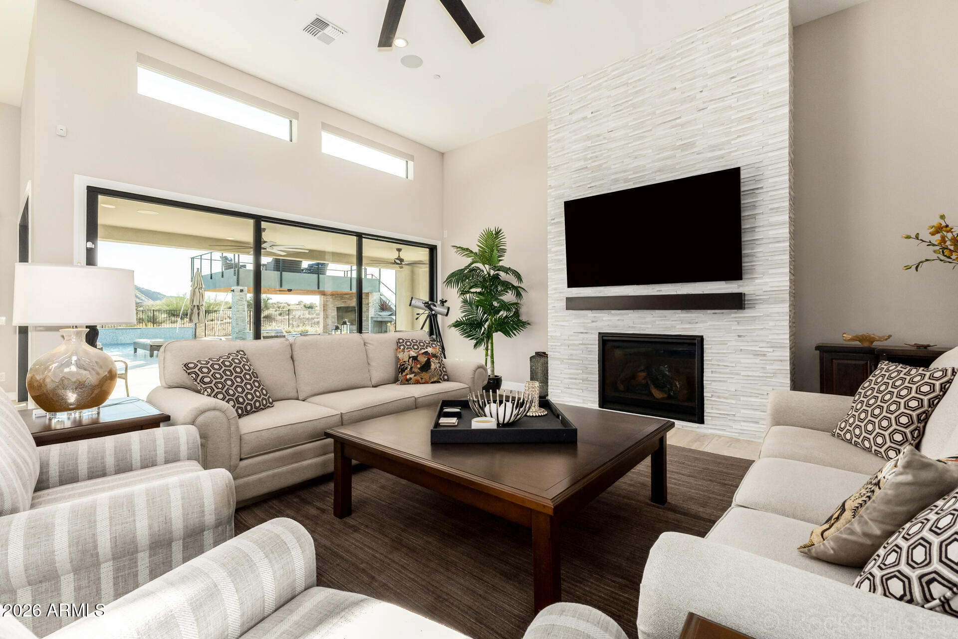 SERENO CANYON PHASE 1 - Residential